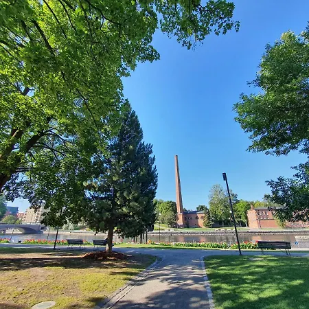 Appartamento Modern 1br With Sauna & Location *